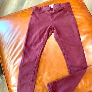 H & M Women’s size 8 stretchy skinny jeans